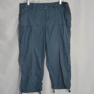 Sonoma Modern Fit Capri Size 14